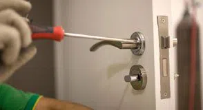 Framingham Locksmith Store Framingham, MA 508-392-4263 - 7a-Locksmith-Service